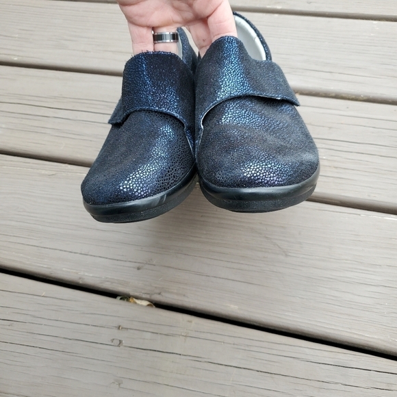 Alegria Lauryn Cosmos Iridescent Metallic Blue Purple Slip-on Clogs 40 - Picture 5 of 8